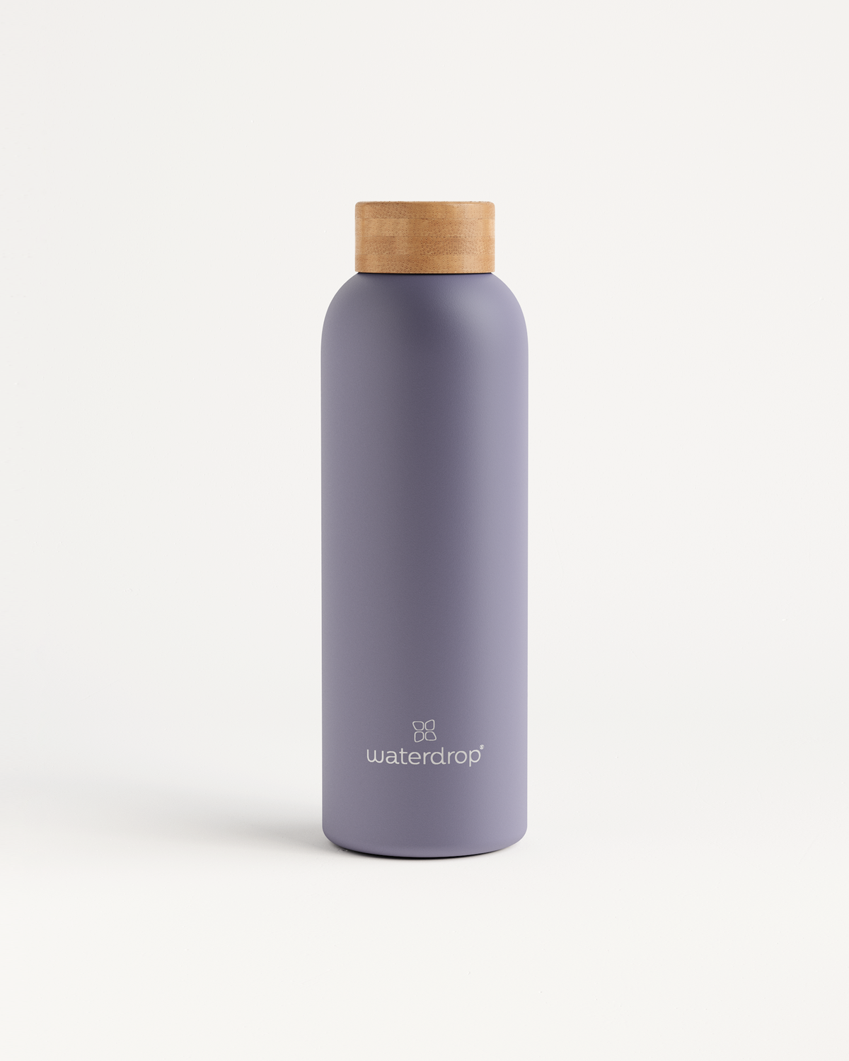 Thermo Steel Trinkflasche mit Holzkappe.